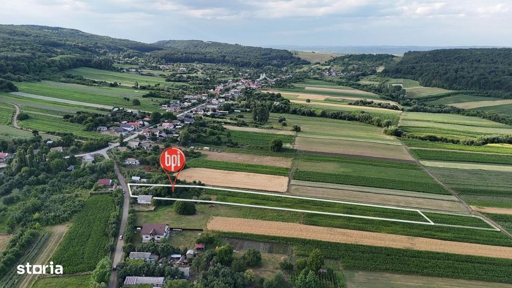 SE VINDE Gospodarie taraneasca,  Valea Glodului (Vulturesti), jud. SV