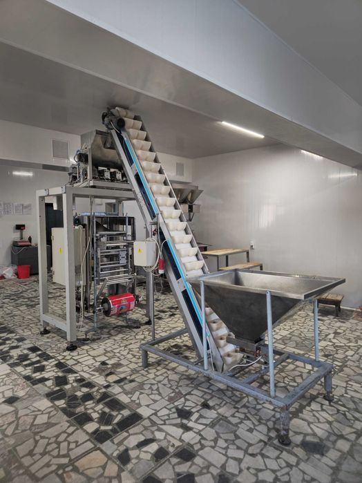 Вертикална пакетираща машина (VFFS) – реновирана, отлично състояние