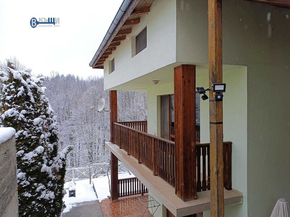 Продава се Къща в Трявна - 285 кв.м за 860 €/кв.м - Снимка #1