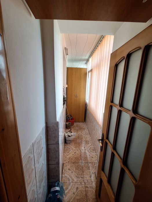 Vand apartament 2 camere