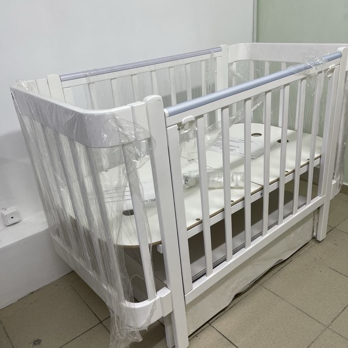Продам детскую кроватку Pituso