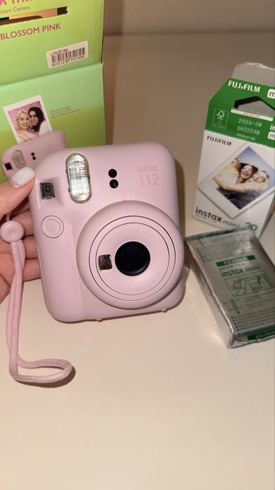 Instax 12 MINI розовый