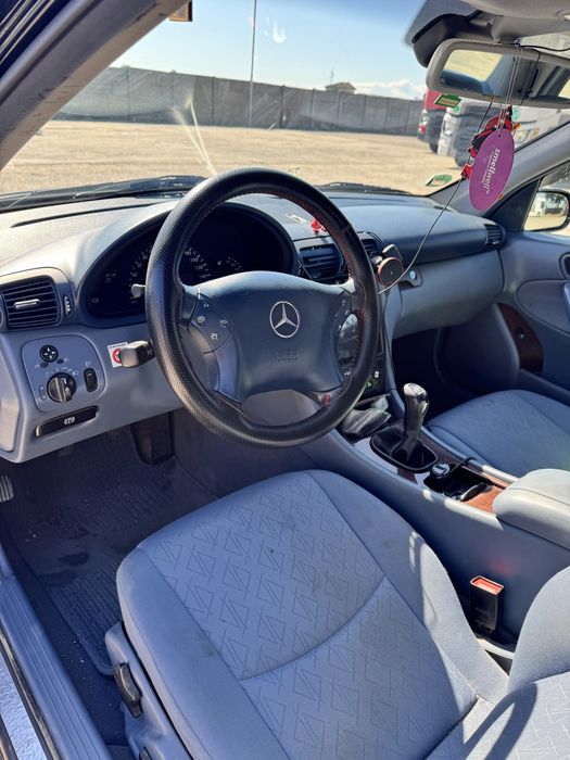 MERCEDES-BENZ C-Class 0 — imagine 5