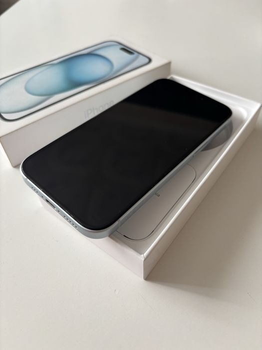 iphone 15 128GB Blue