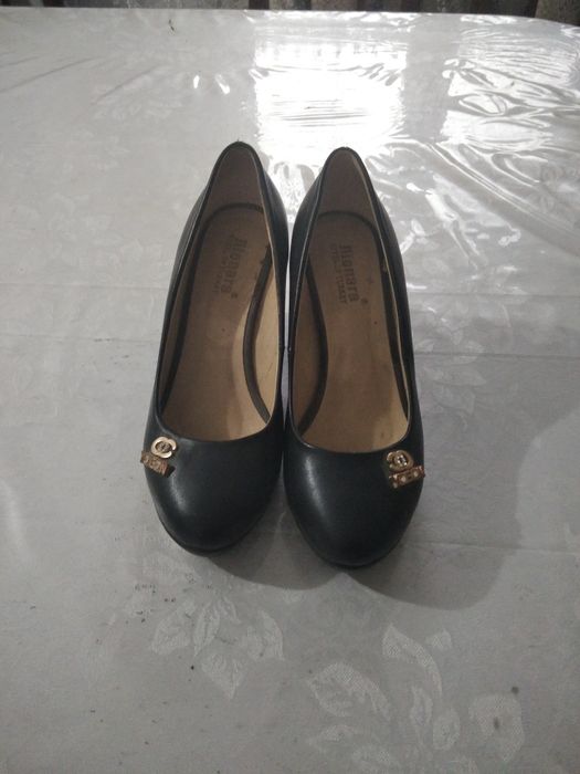 Женские туфли 36