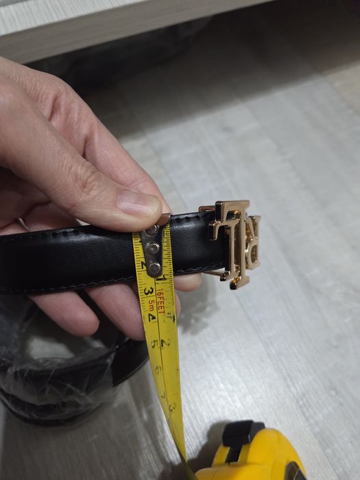 Curea Ralph Lauren din piele sintetică, lungime 110cm, lățime 2.5cm. N