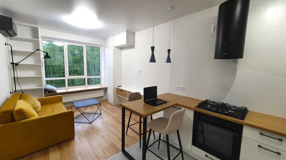 Дава се под наем Двустаен апартамент в София, Център - 55 кв.м за 407.49 € - Снимка #2