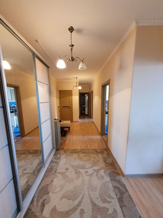 Продам 3 комнатную квартиру