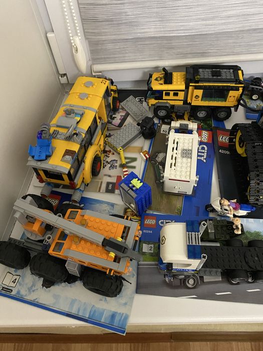 Продам лего оригинал