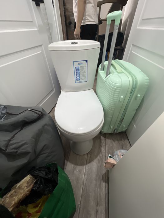 Унитаз в хорошем состоянии