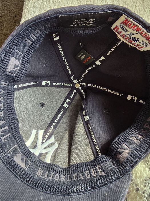 Шапка с козирка New York Yankees