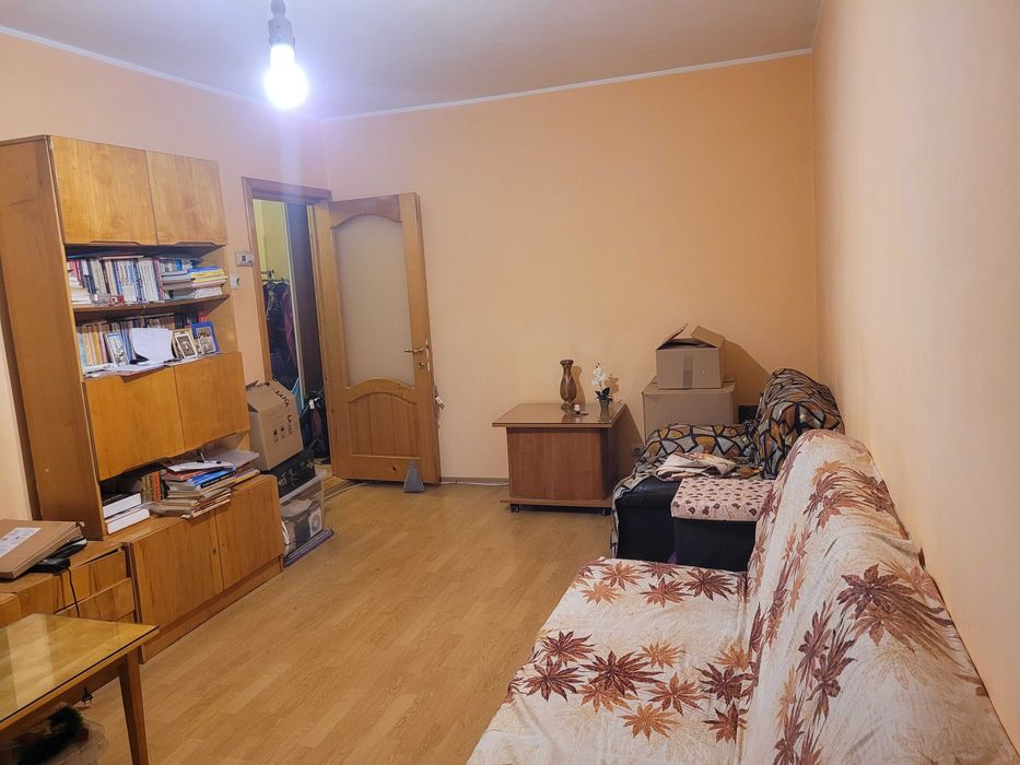 Apartament 2 camere Decomandat Micro 20 etaj 2