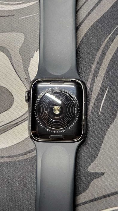 Apple Watch SE 40 mm GPS