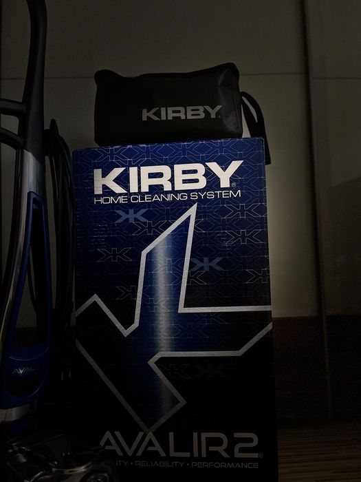 Продавам машина за почистване