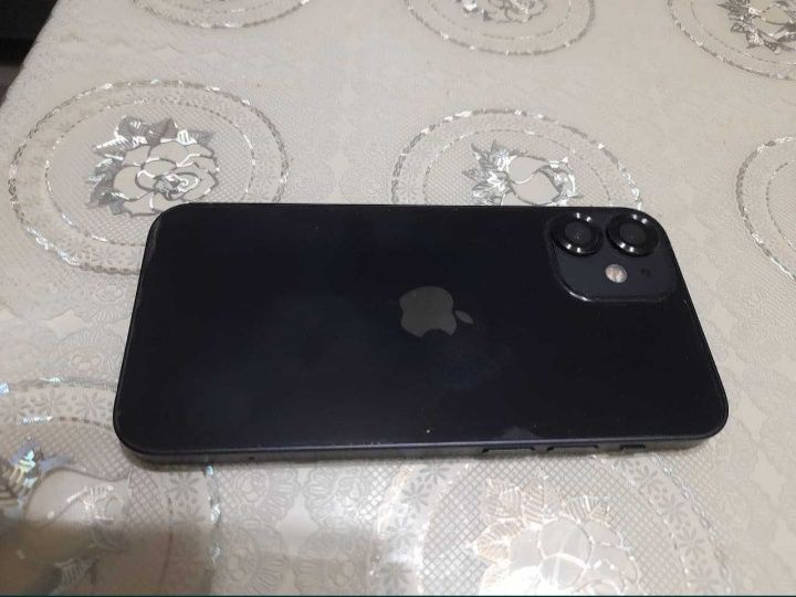 Iphone 12mini 128 gb продам 62000 без торга