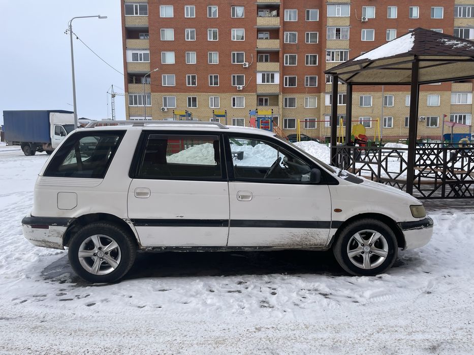 Митсубиси спецвагон