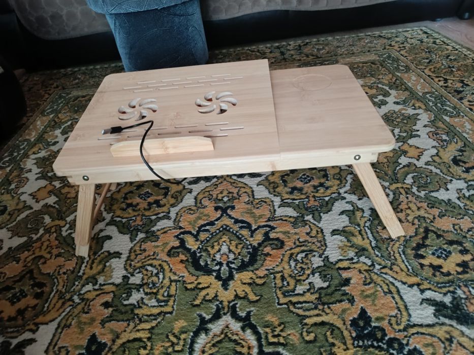 Столик подставка для ноутбука
