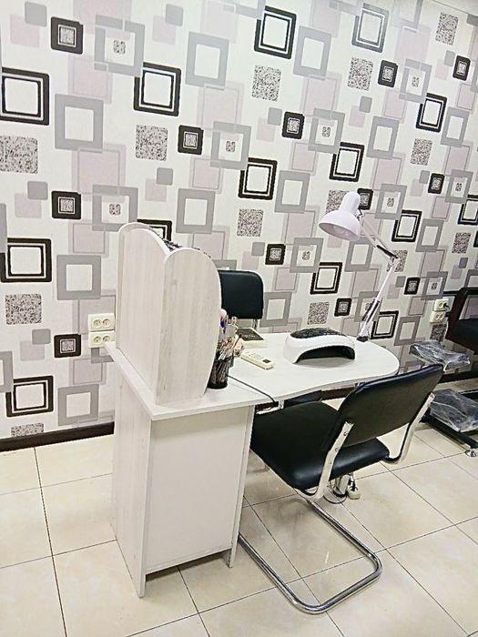 Срочно Продается Полностью Оборудованный Люкс Салон Красоты на 1 этаже