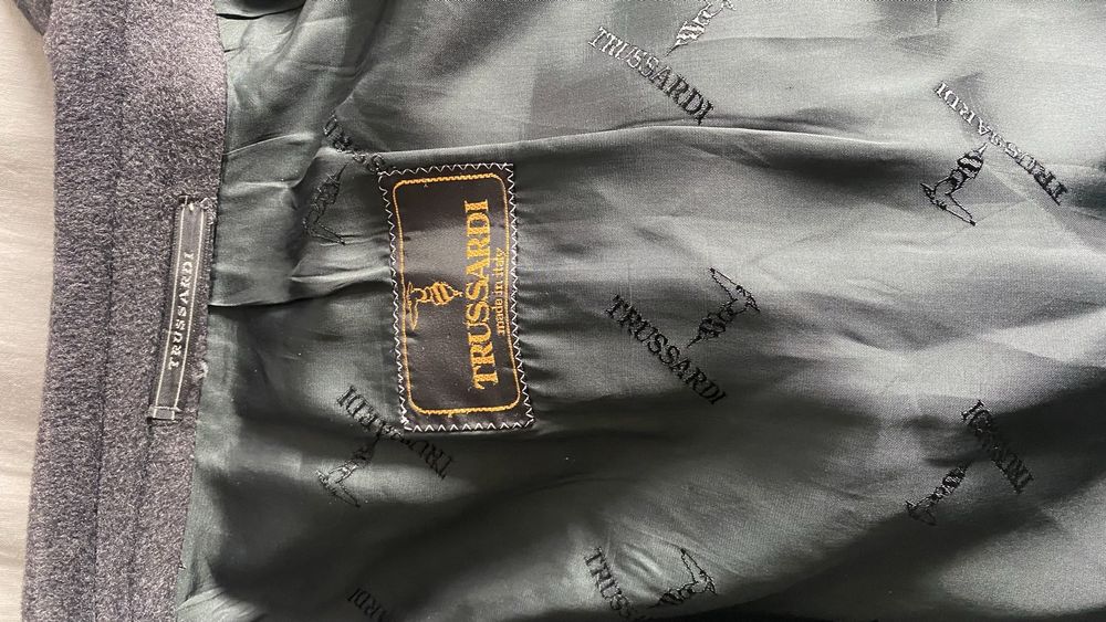 Палто Trussardi 100% италианска вълна