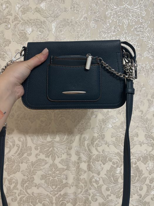 Продам женскую сумочку