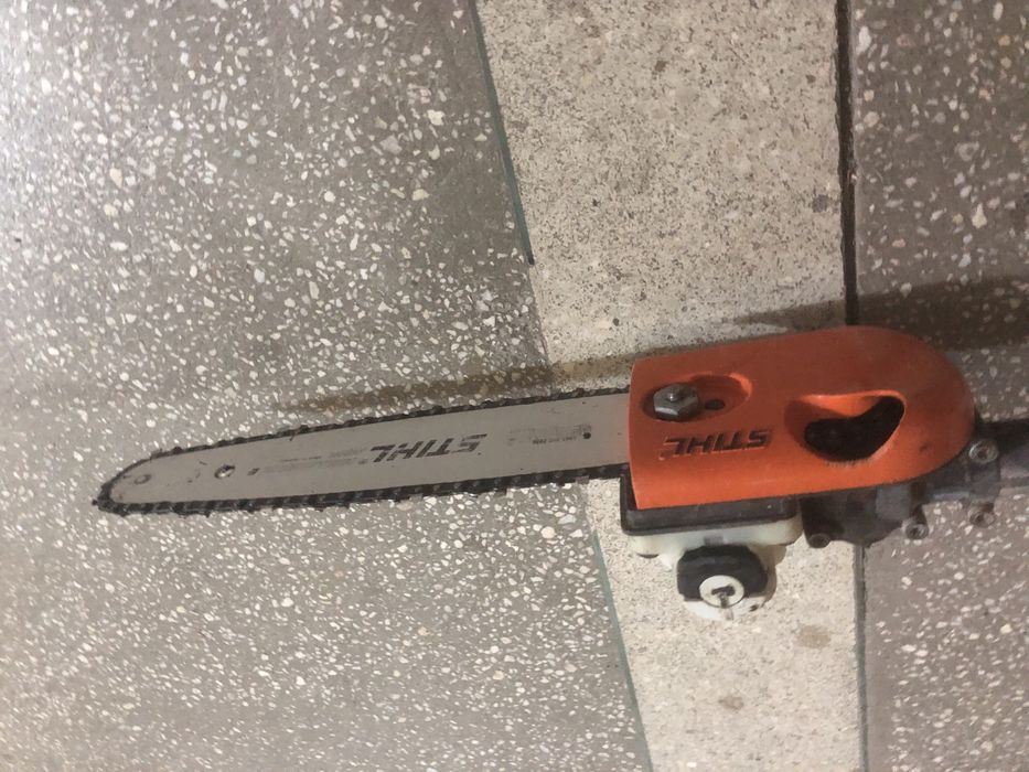 Stihl KMA 135 R / sistem combinat