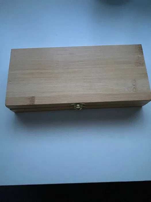 Ceasornicari-Dispozitiv de introducere arc in butoiul power reserve