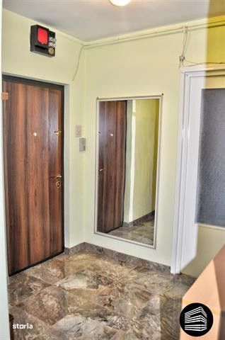 Apartament cu 2 camere decomandate, pe Bulevardul Mihai Viteazu