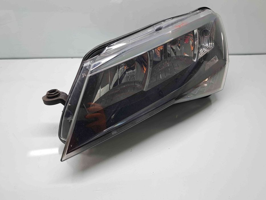 Far stanga Skoda Superb III (3V3) [Fabr 2015-prezent] 3V2941015