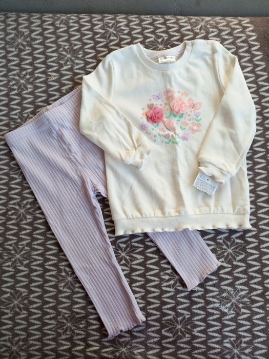 Set nou  2 piese fetita 86/92