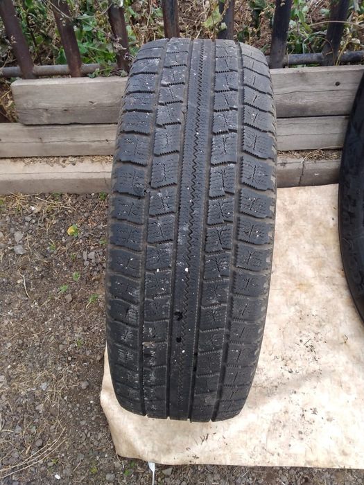 Продам шины зимние