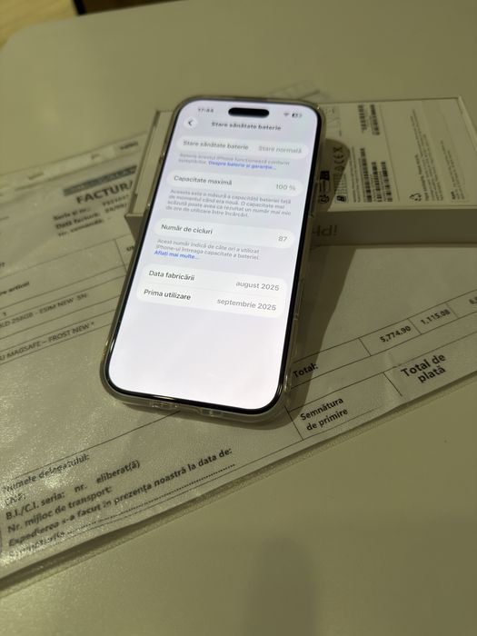 Schimb  iPhone Air 256 gb gold