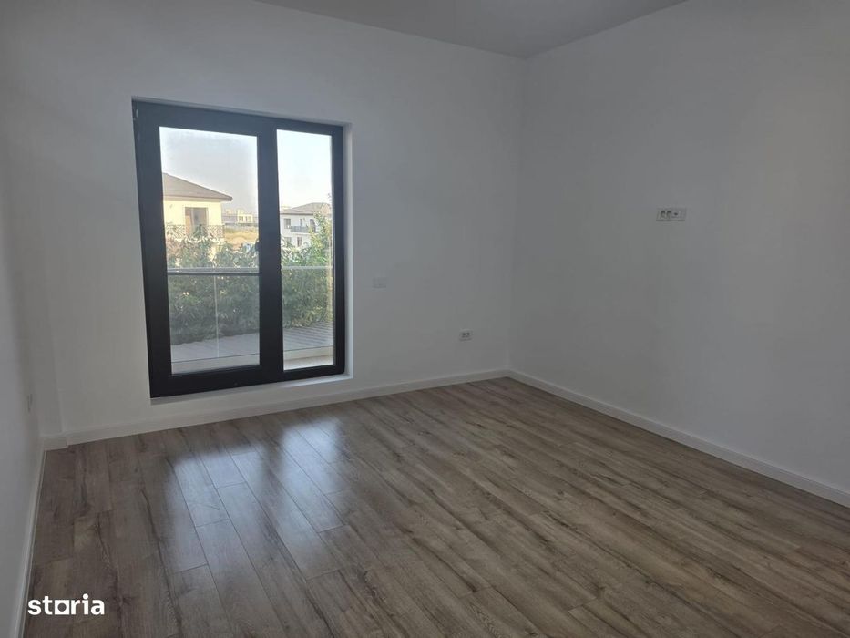 Vila 5 camere LUX TUNARI