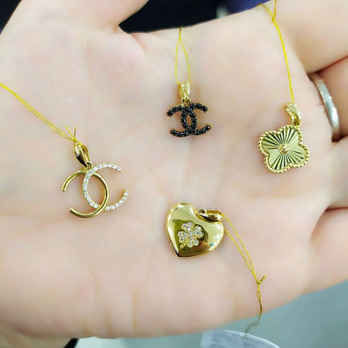 Золотой кулон буква. Золото 585. Доставка, самовызов.Коробочка в бонус