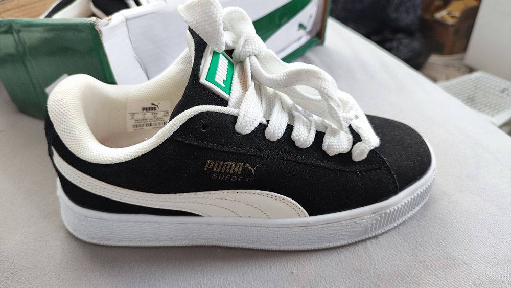 Обувь, кроссовки