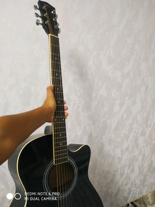 Gitara klassik lauthent