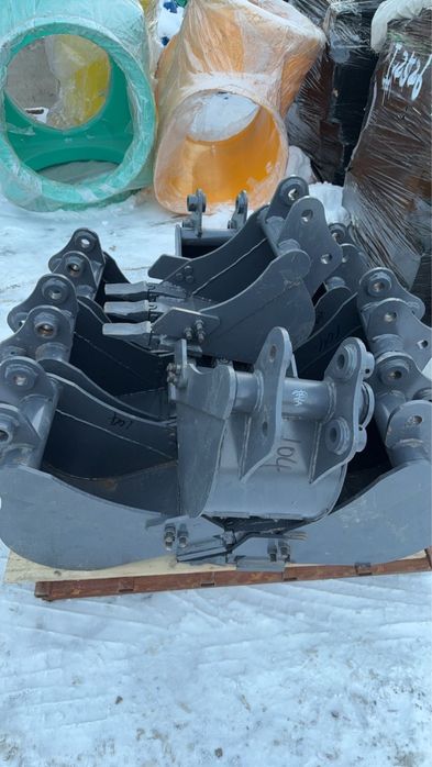 Продам ковш и квик каплер на мини экскаватор