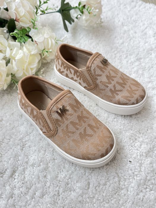 Michael Kors оригинални бебешки мокасинки за момиченце