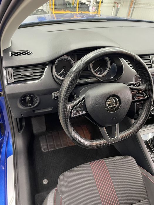 Skoda Octavia 4x4 DSG RS 184CP