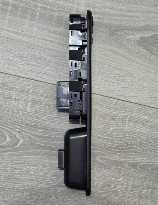 Comutator geam electric Peugeot 207 / Citroën C3 Picasso 2007-2014