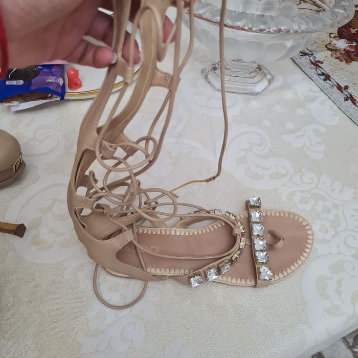 Оригинальные босоножки Aldo