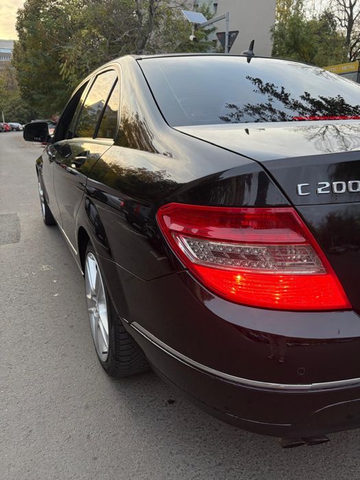 Mercedes-Benz C200 CDI Avantgarde – 2007 |  136 CP