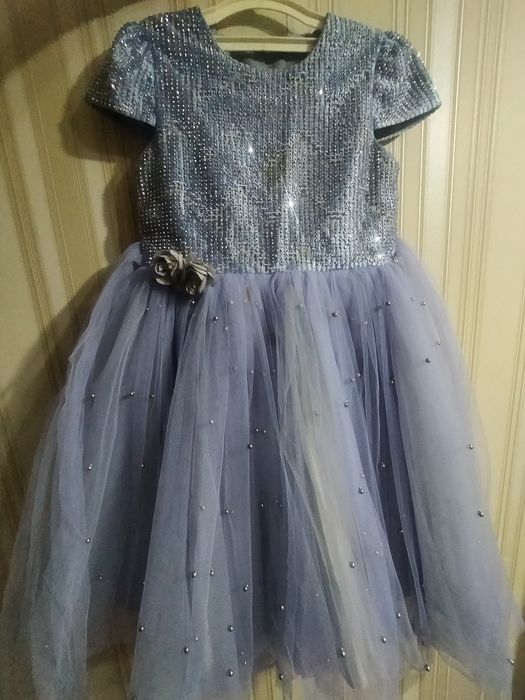 Платье наряд нарядные