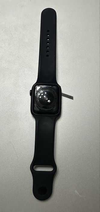 Apple Watch Series 5 44 мм