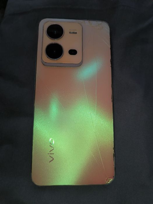 Б/у смартфон vivo