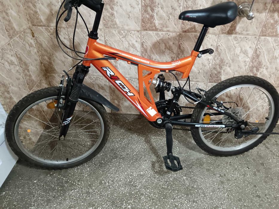 Bicicletă universală ..6.15ani
