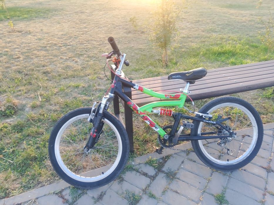 Велик двухподвес