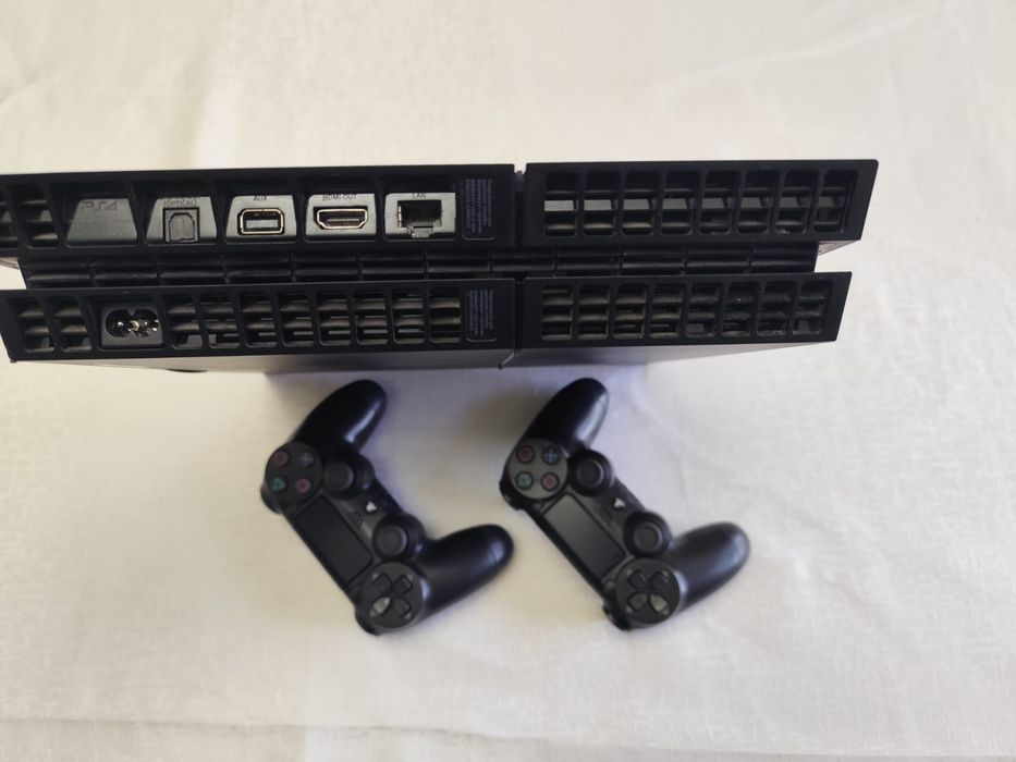 пс4  1024гб  14 игр