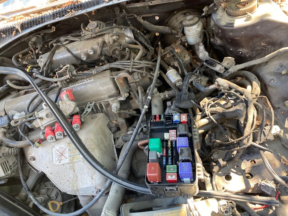 Toyota carina e gli 2.0 бензин  3sfe на части
