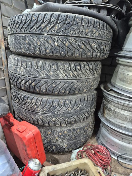 Продам комплект на дисках Кама р 15