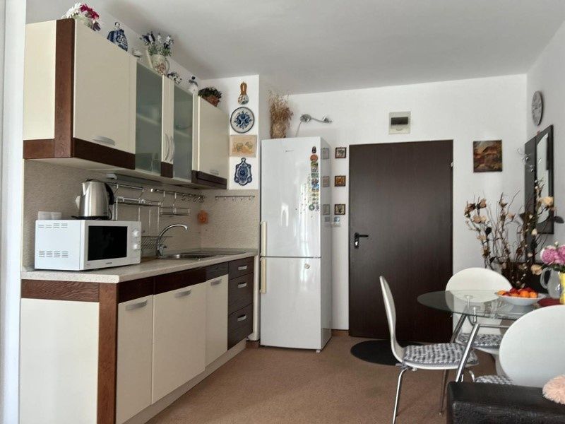 Продава се Двустаен апартамент в Бургас, Сарафово - 52 кв.м за 1500 €/кв.м - Снимка #7